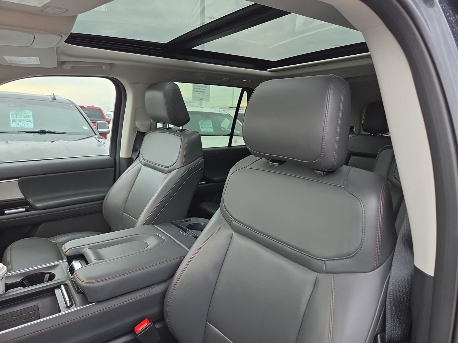 2025 Ford Expedition Active 202A
