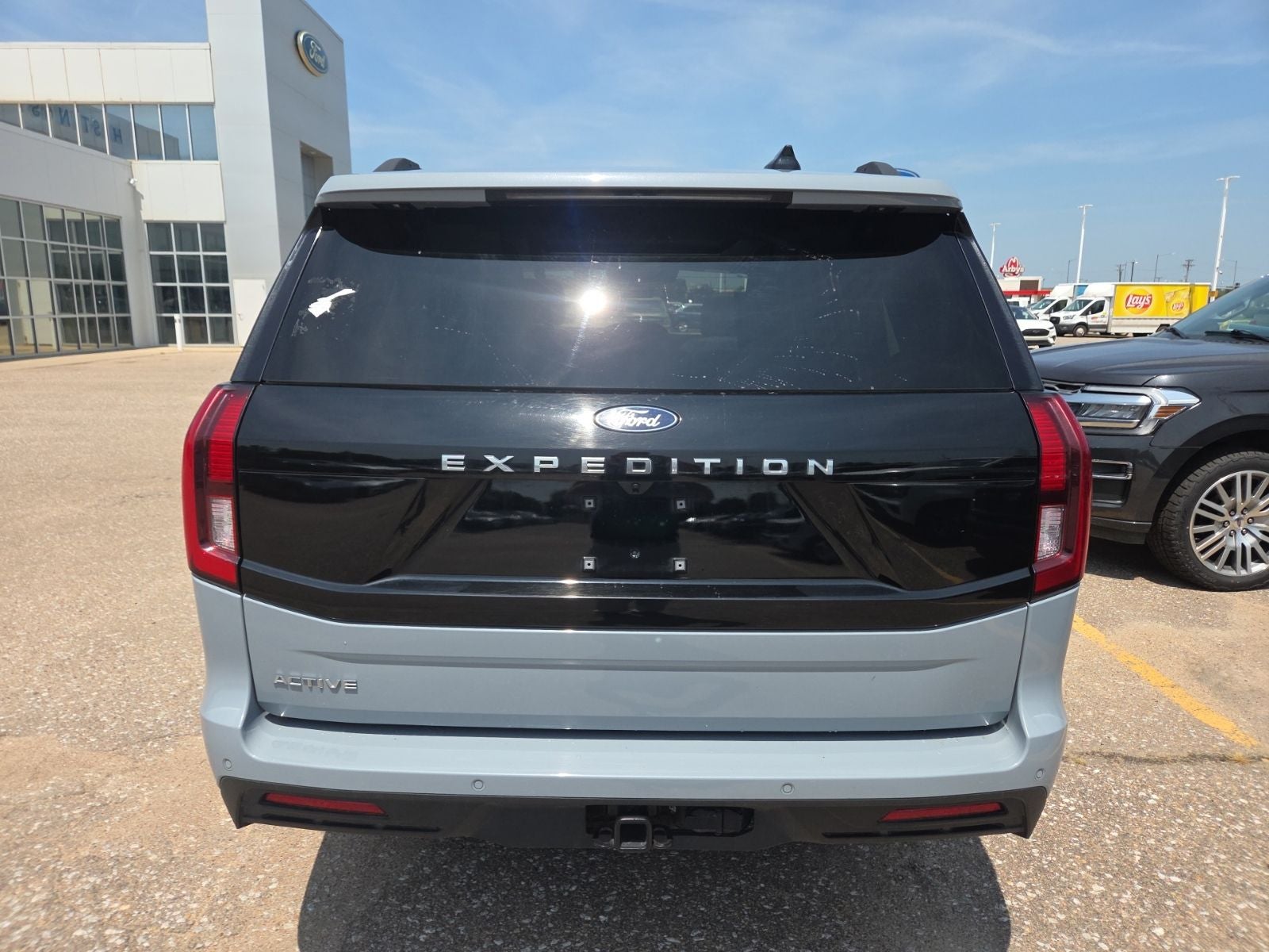 2025 Ford Expedition Active 202A