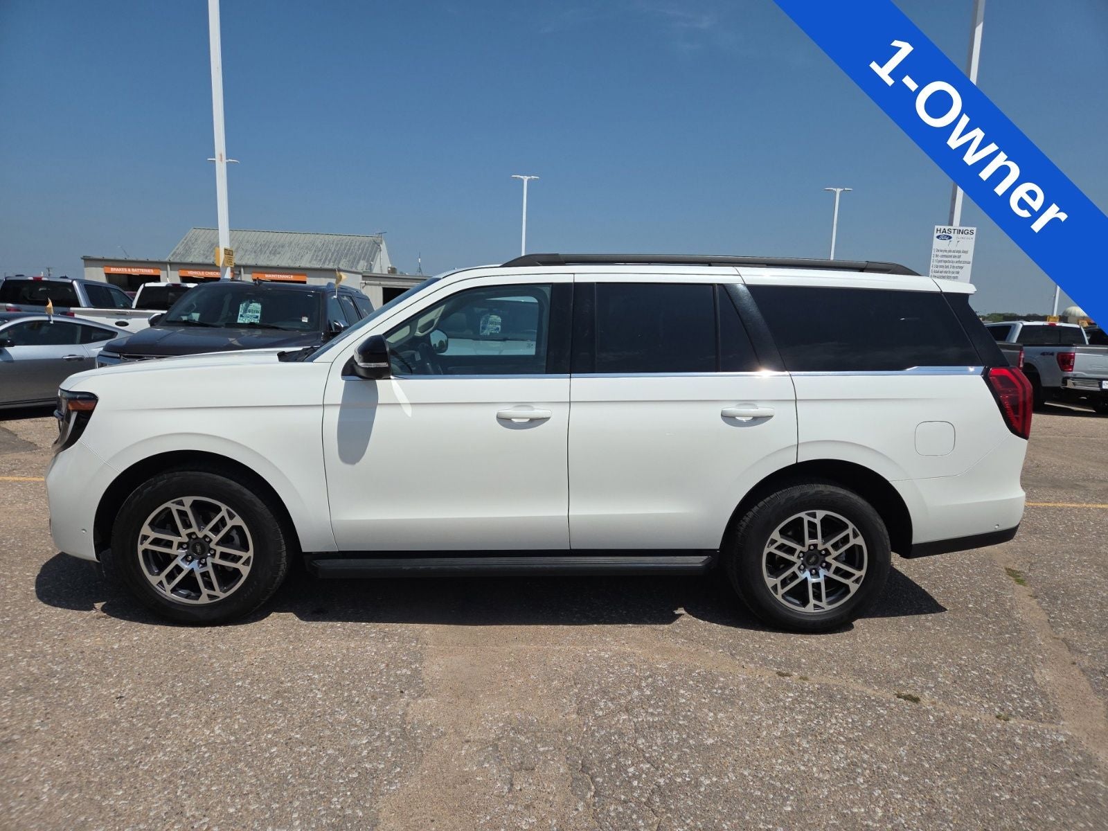 2025 Ford Expedition Active 202A