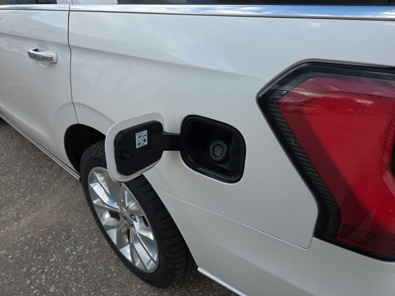 2019 Ford Expedition Platinum 600A
