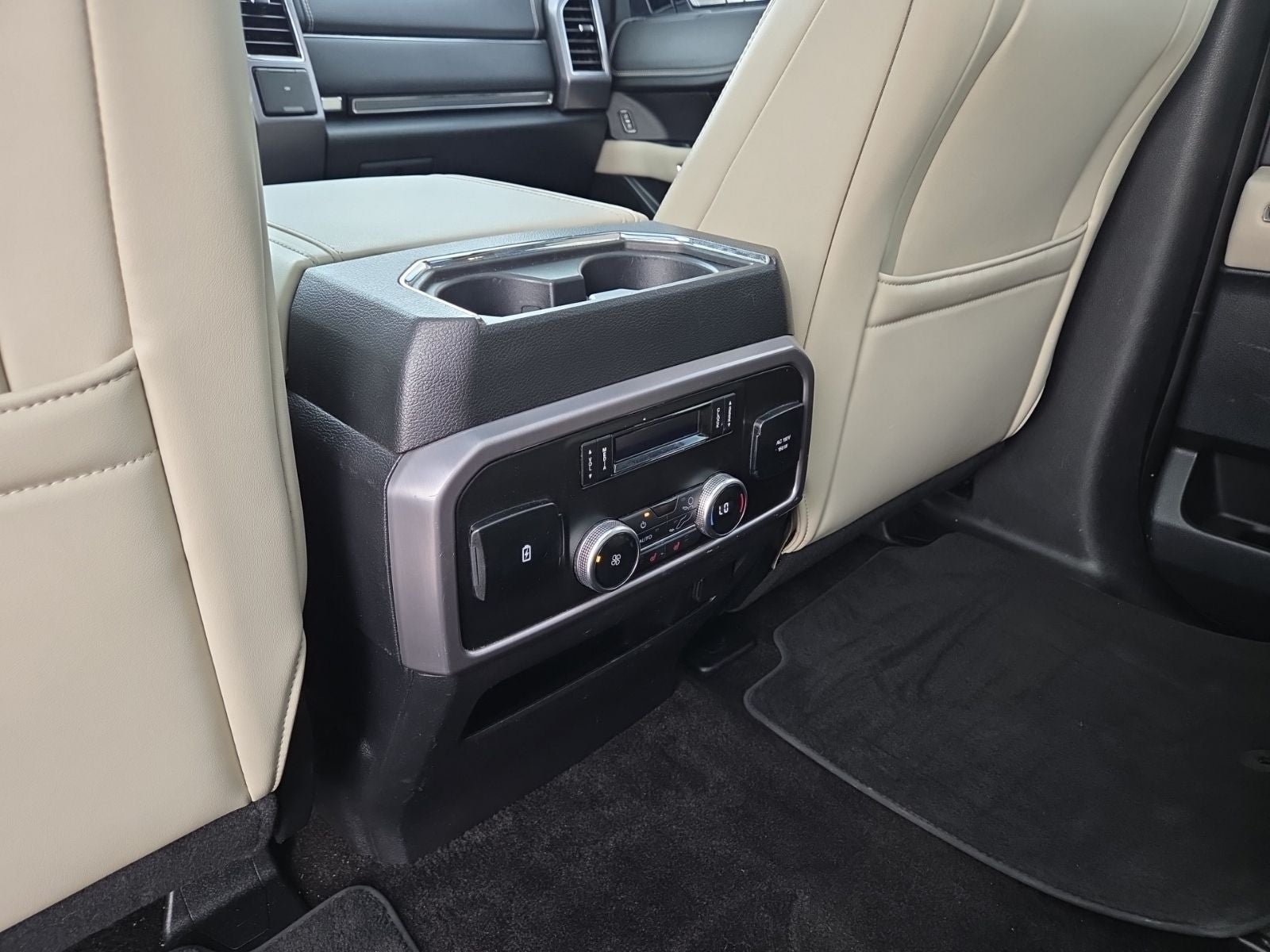 2019 Ford Expedition Platinum 600A