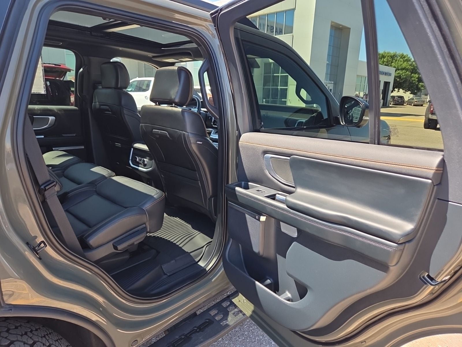 2025 Ford Expedition Tremor 501A