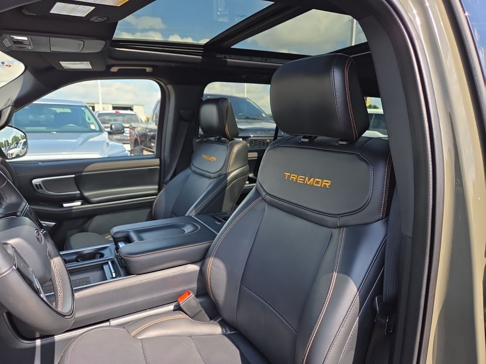 2025 Ford Expedition Tremor 501A