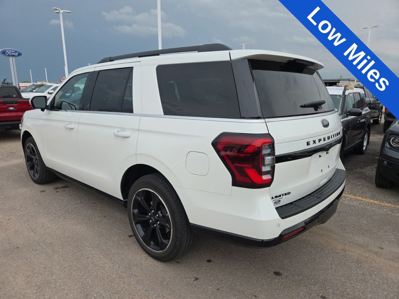 2024 Ford Expedition Limited Stealth 303A