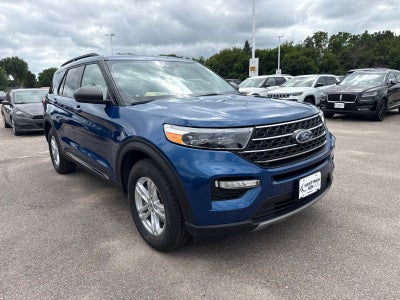 2023 Ford Explorer XLT 202A