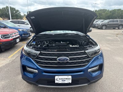 2023 Ford Explorer XLT 202A