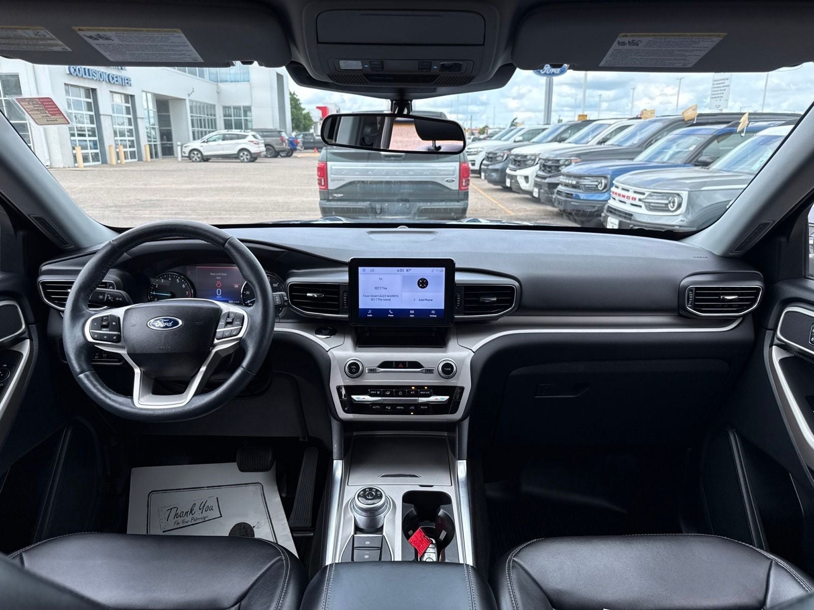 2023 Ford Explorer XLT 202A