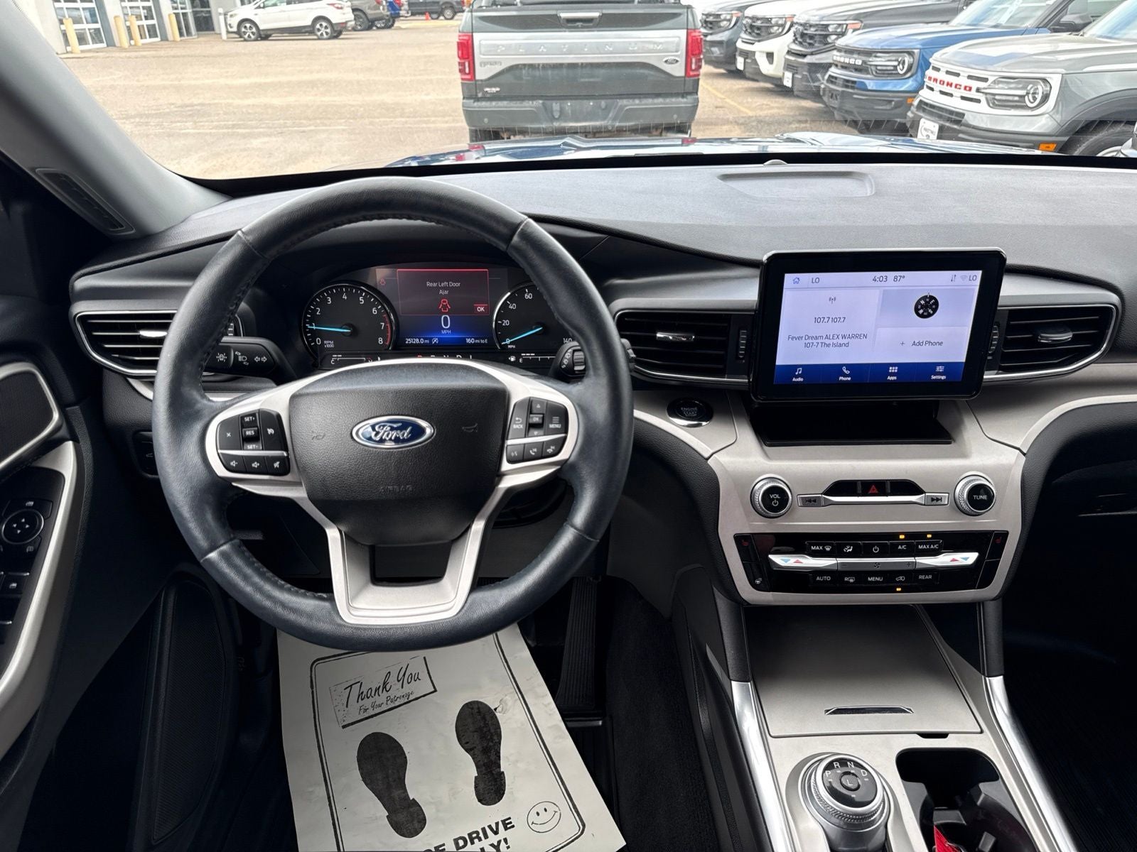 2023 Ford Explorer XLT 202A