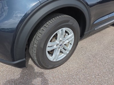2023 Ford Explorer XLT 202A