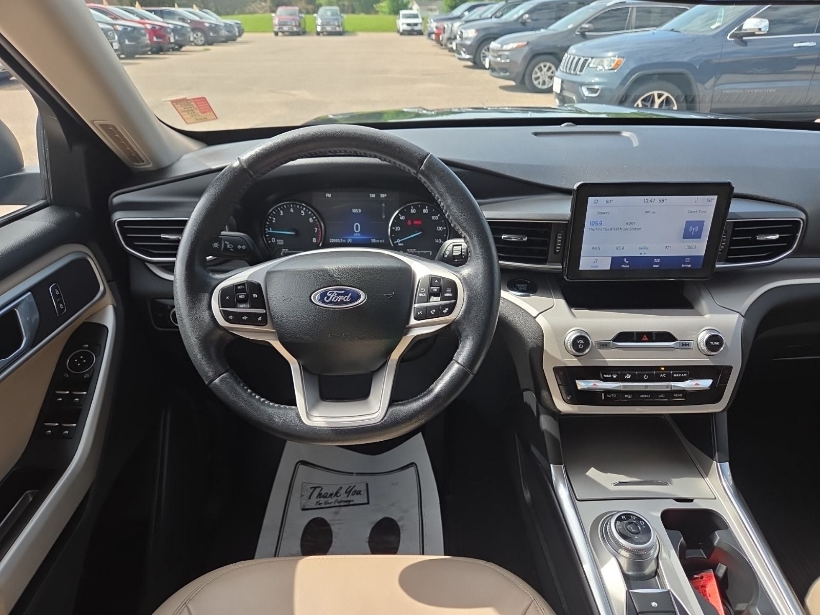 2023 Ford Explorer XLT 202A