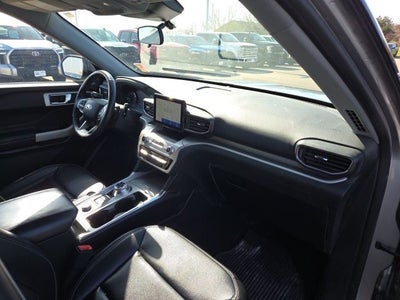2020 Ford Explorer XLT 202A