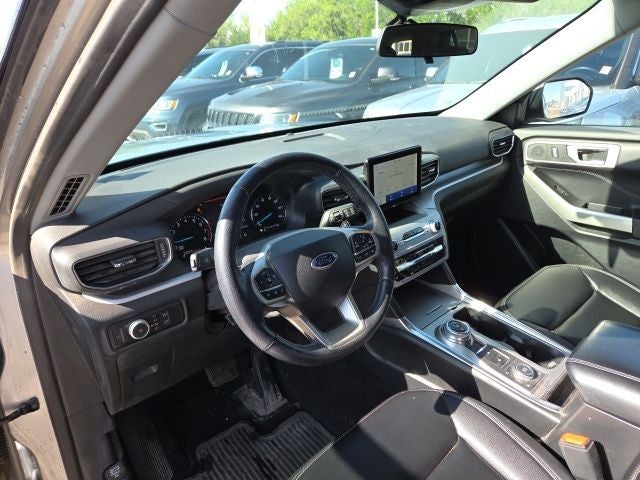 2020 Ford Explorer XLT 202A