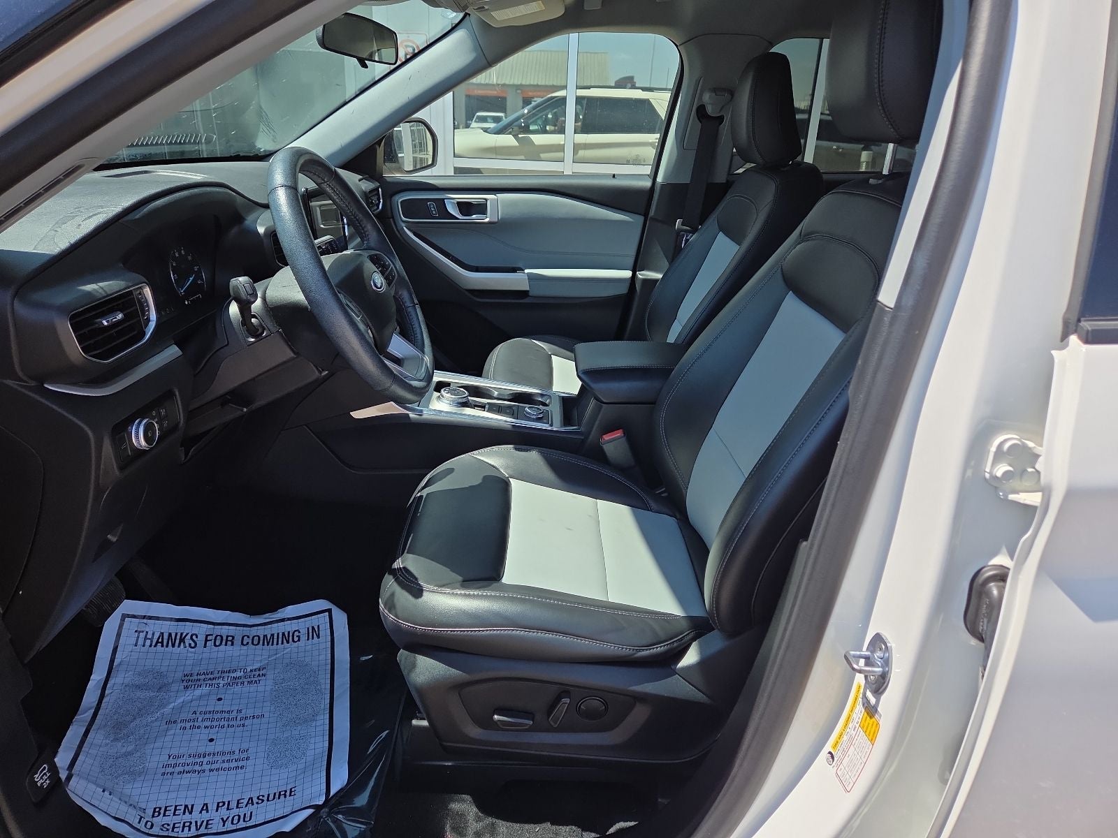 2023 Ford Explorer XLT Sport 202A