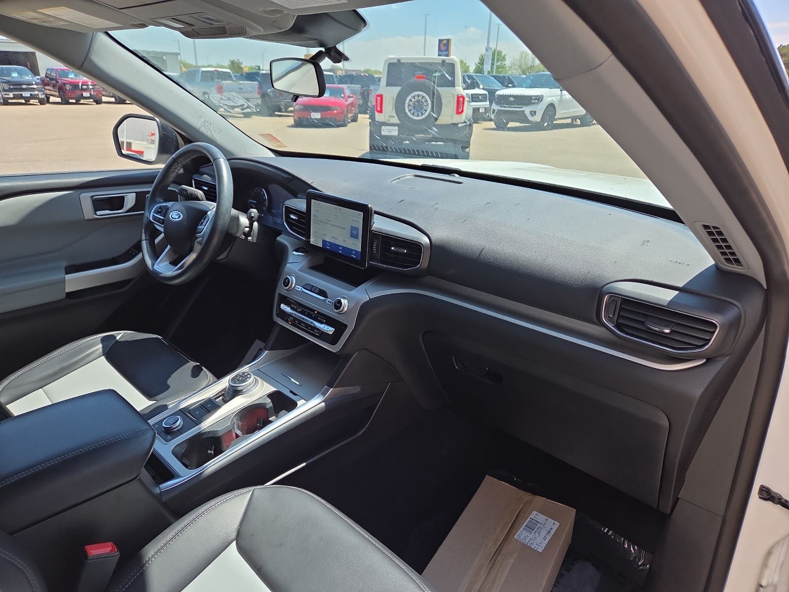2023 Ford Explorer XLT Sport 202A