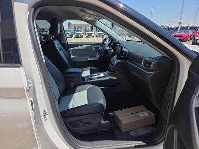 2023 Ford Explorer XLT Sport 202A