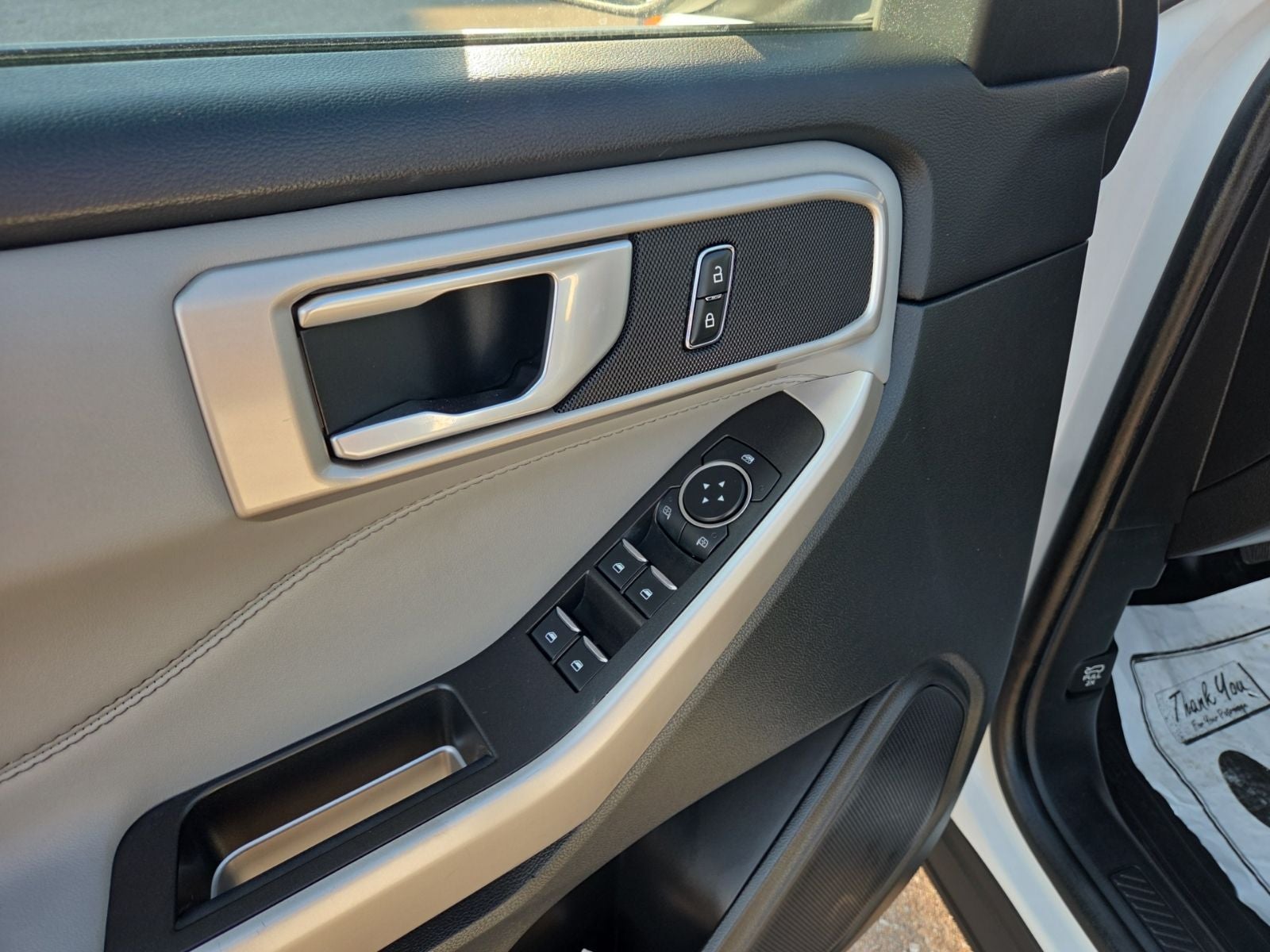 2023 Ford Explorer XLT Sport 202A