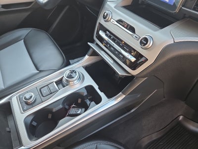 2023 Ford Explorer XLT Sport 202A