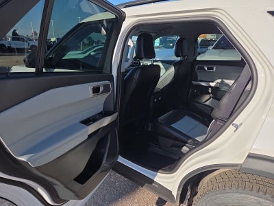 2023 Ford Explorer XLT Sport 202A