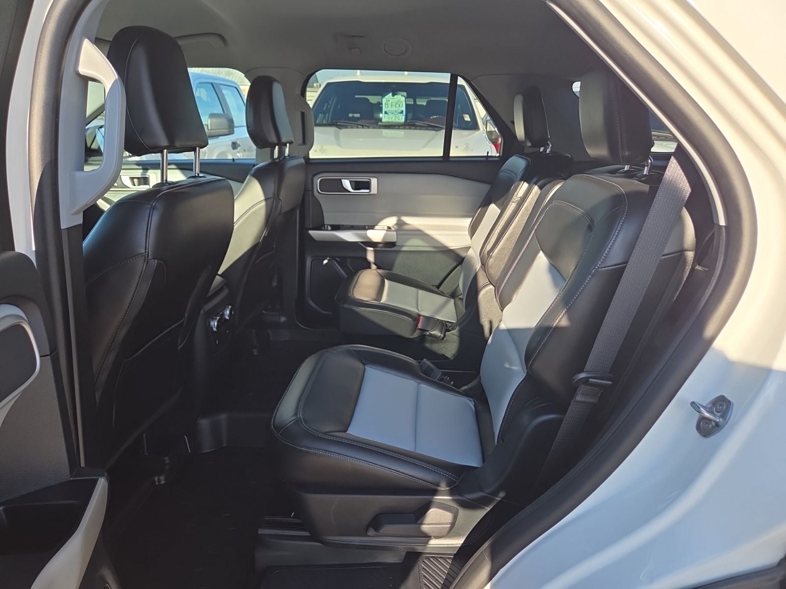 2023 Ford Explorer XLT Sport 202A