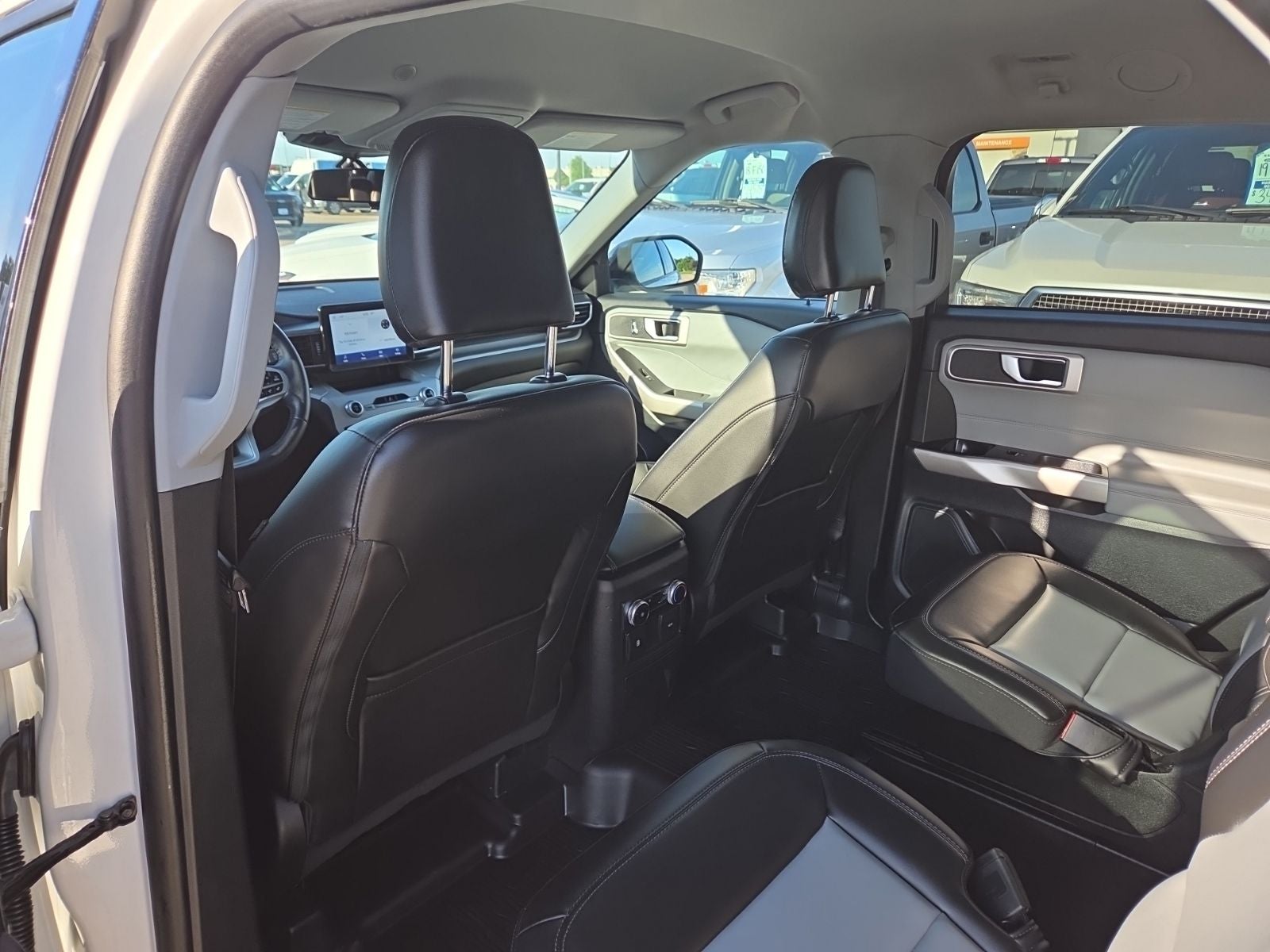 2023 Ford Explorer XLT Sport 202A