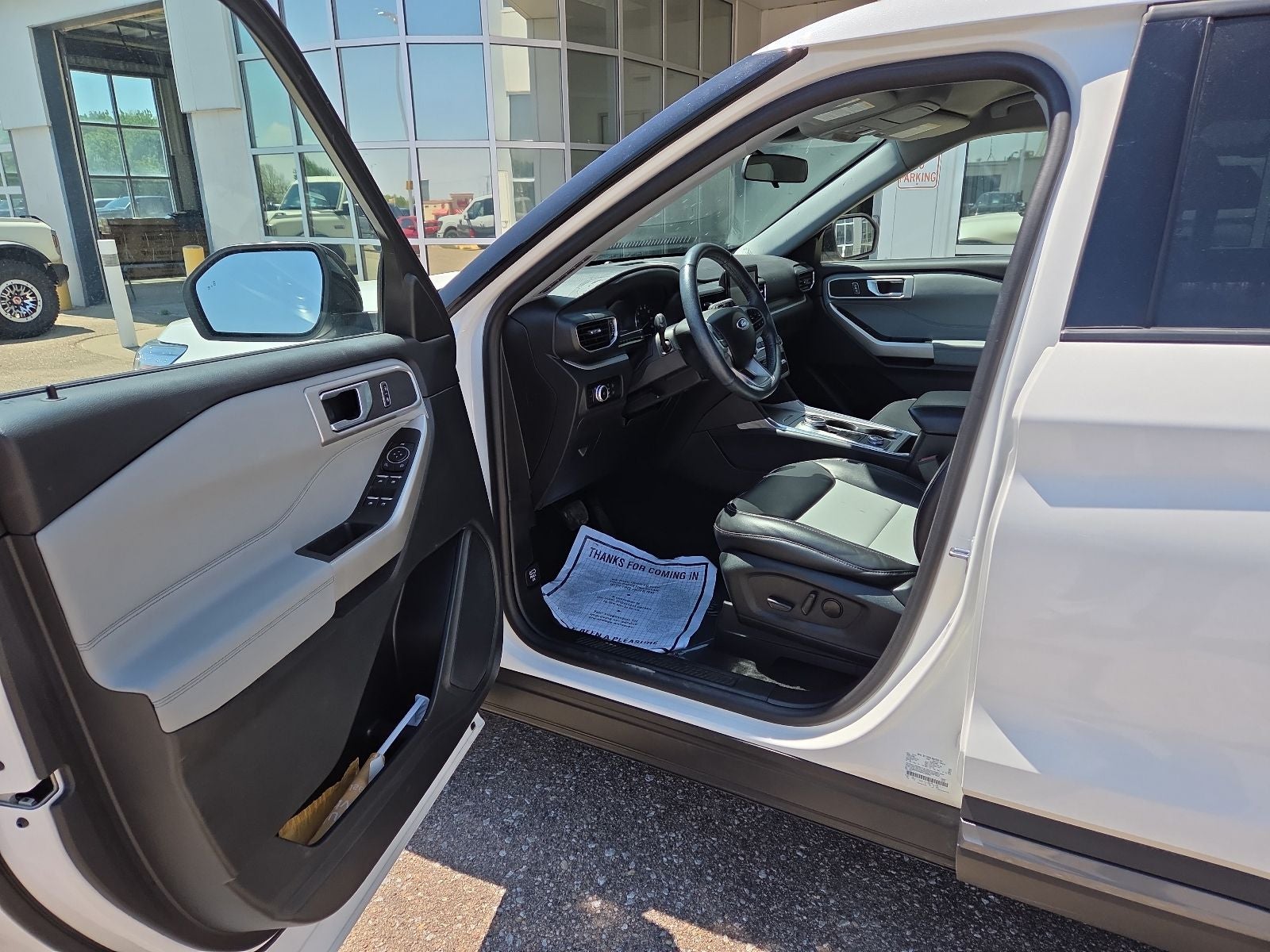2023 Ford Explorer XLT Sport 202A