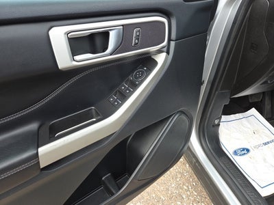2022 Ford Explorer XLT 200A