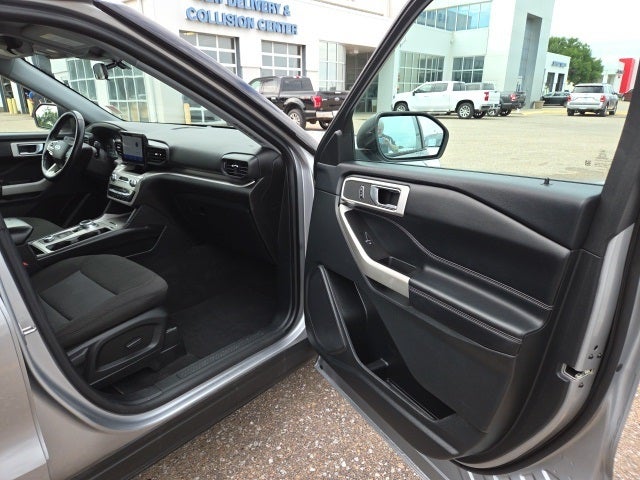 2022 Ford Explorer XLT 200A