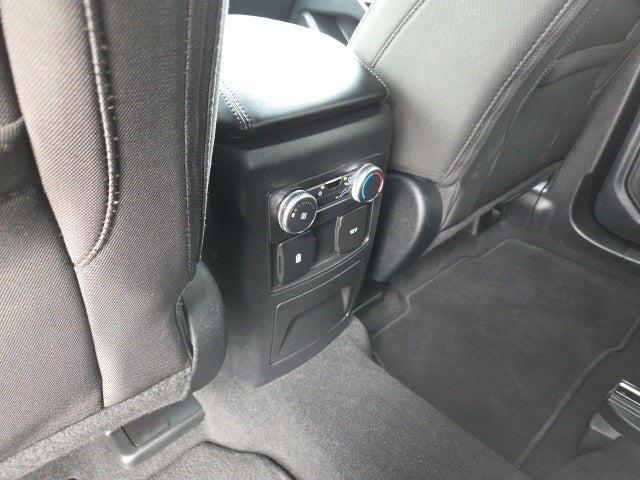 2022 Ford Explorer XLT 200A