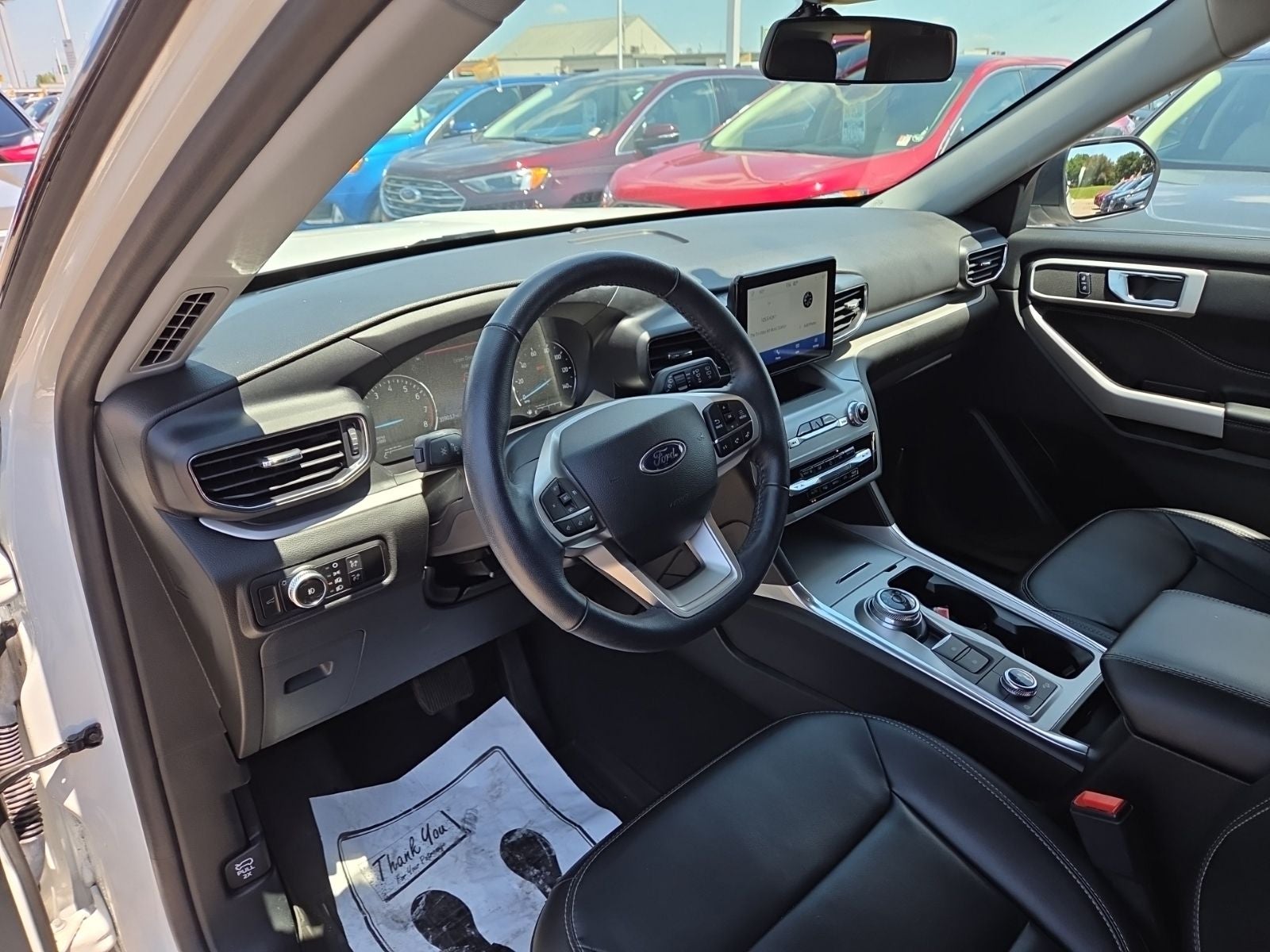 2022 Ford Explorer XLT 202A