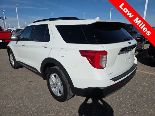 2022 Ford Explorer XLT 202A