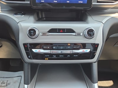 2022 Ford Explorer XLT 202A