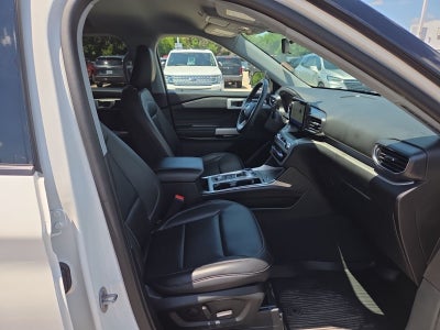 2022 Ford Explorer XLT 202A