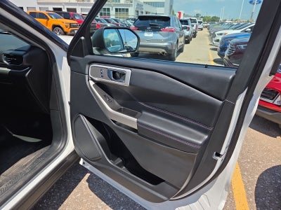 2022 Ford Explorer XLT 202A