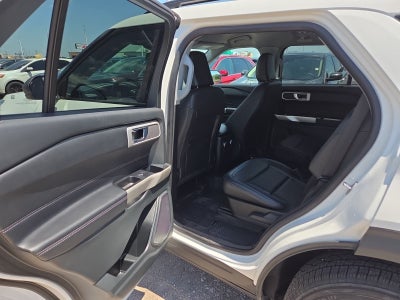 2022 Ford Explorer XLT 202A