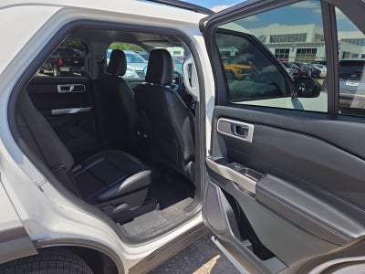 2022 Ford Explorer XLT 202A