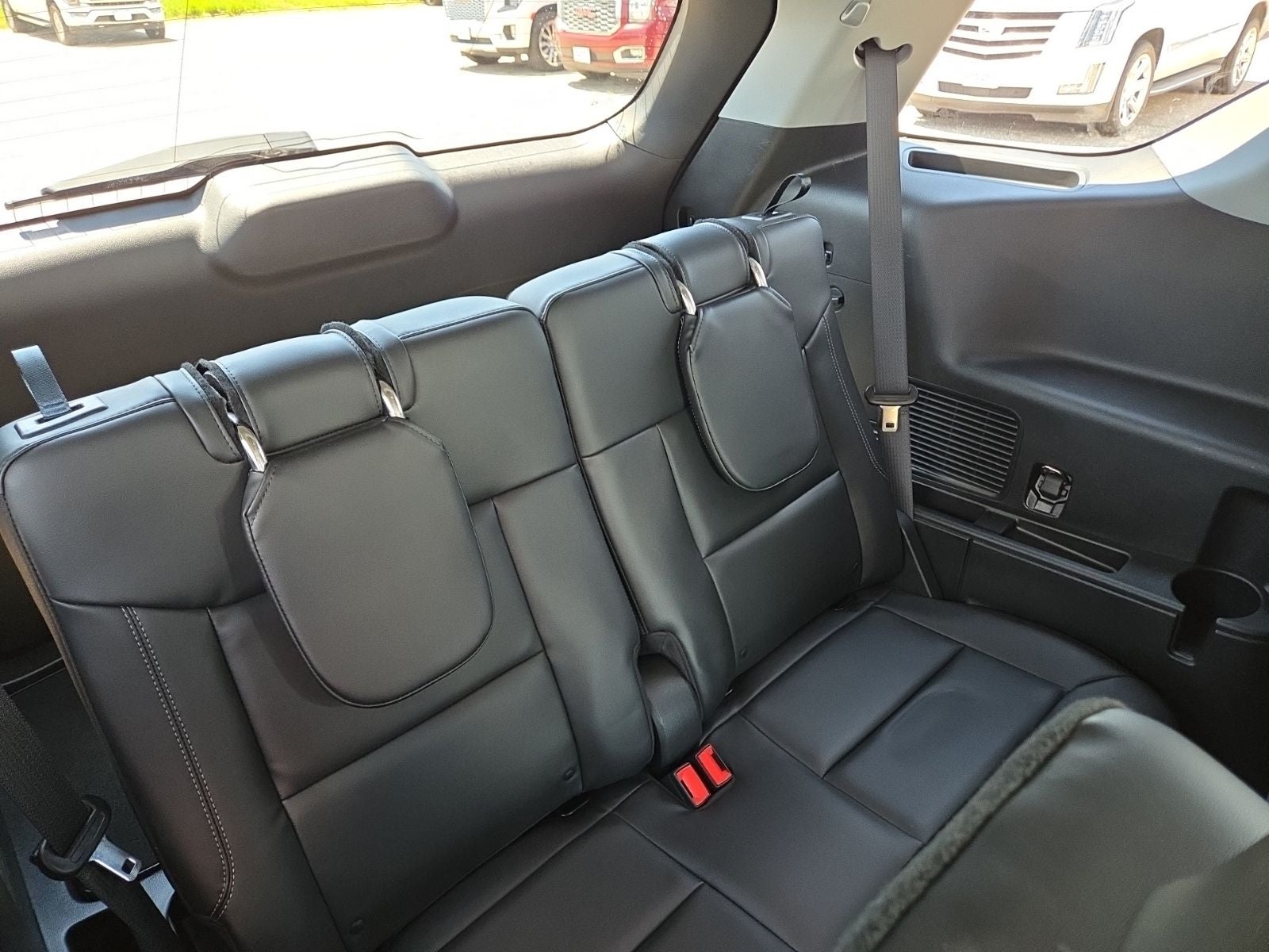 2022 Ford Explorer XLT 202A