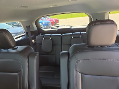 2022 Ford Explorer XLT 202A