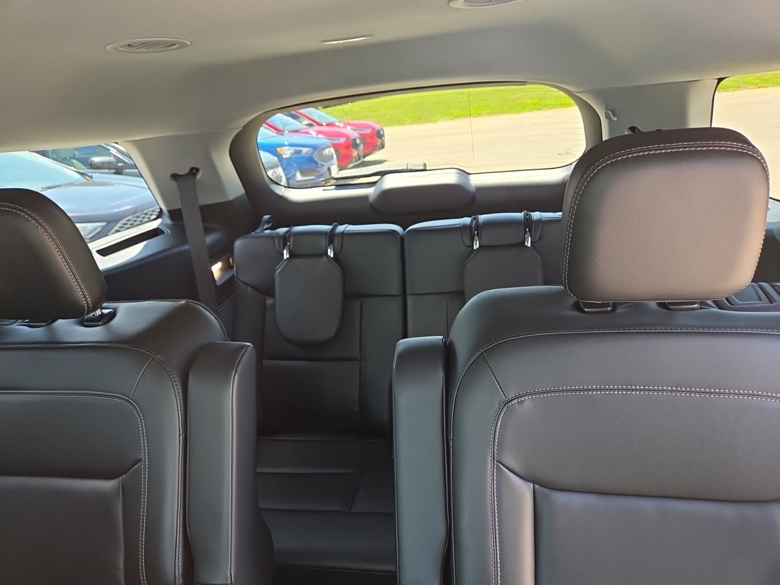2022 Ford Explorer XLT 202A