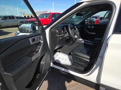 2022 Ford Explorer XLT 202A