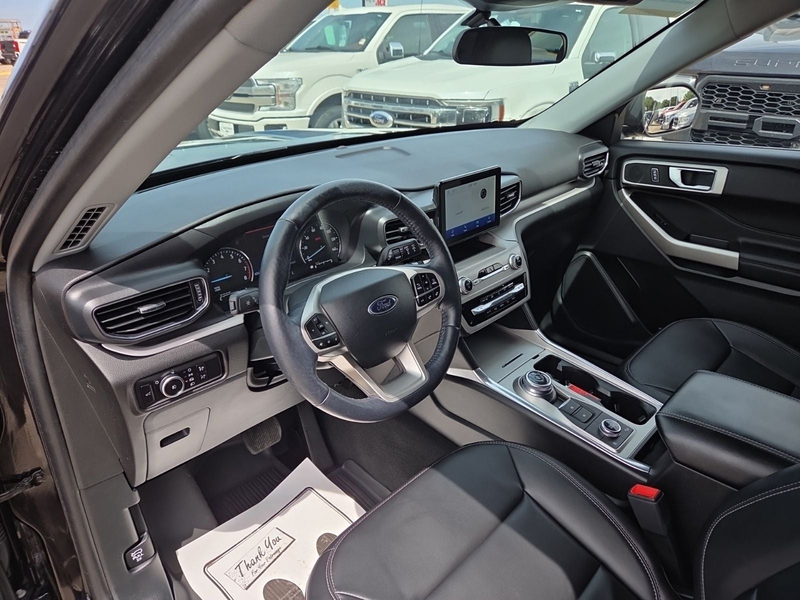 2023 Ford Explorer XLT 202A