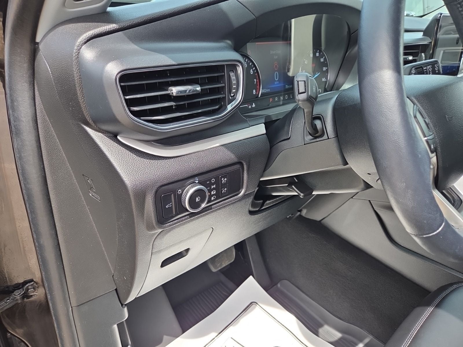 2023 Ford Explorer XLT 202A