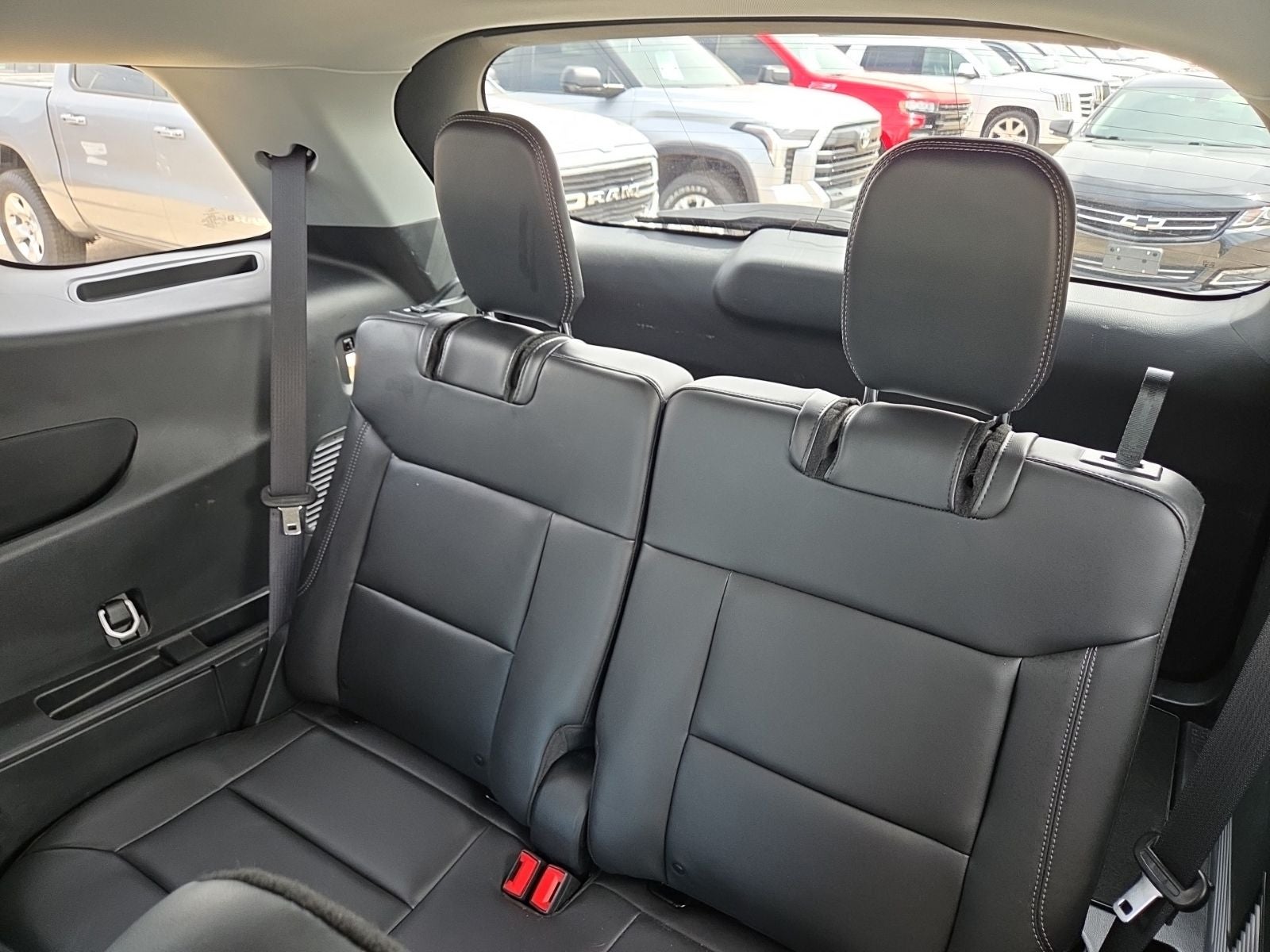 2023 Ford Explorer XLT 202A