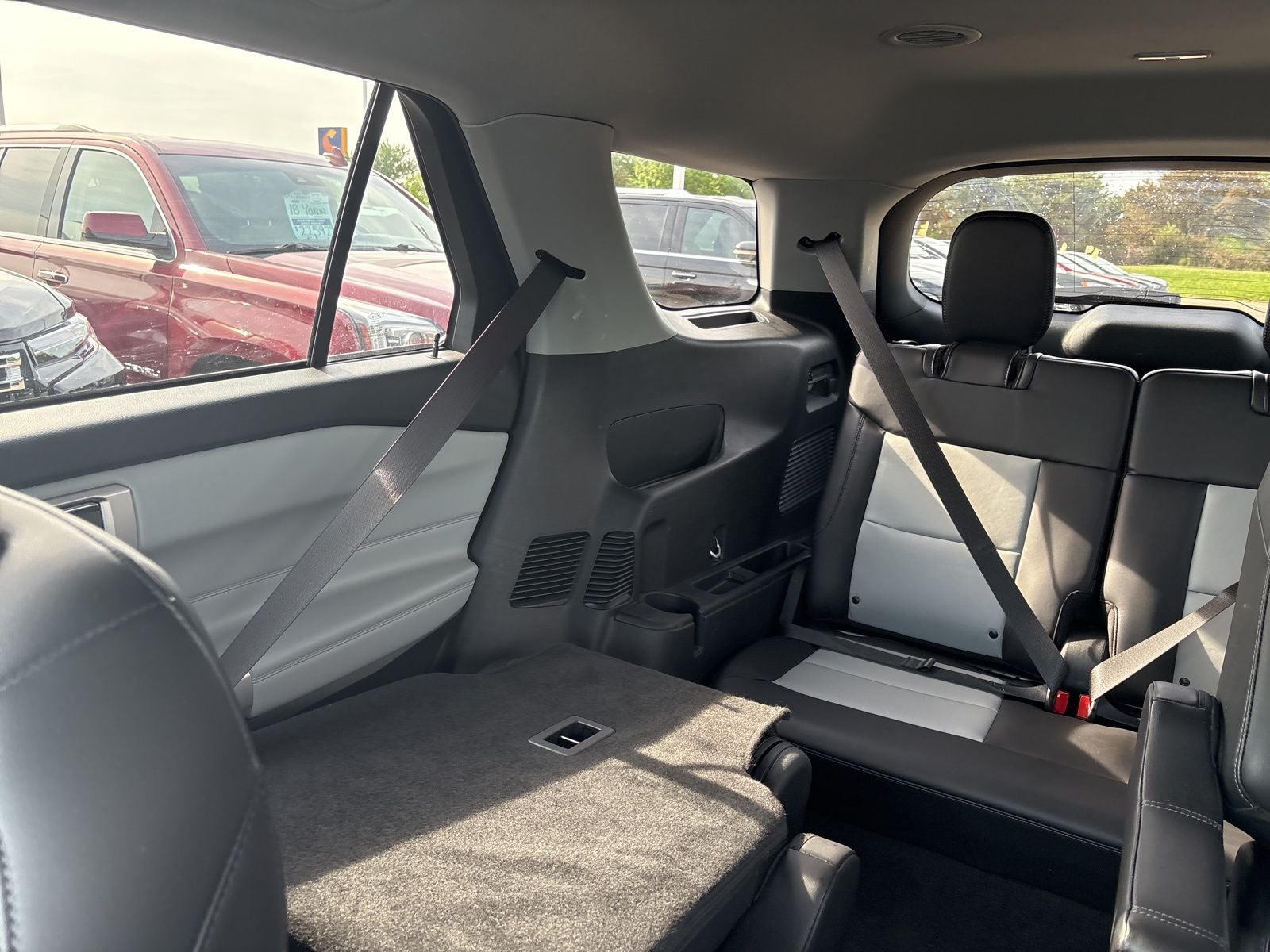 2024 Ford Explorer XLT Sport 202A