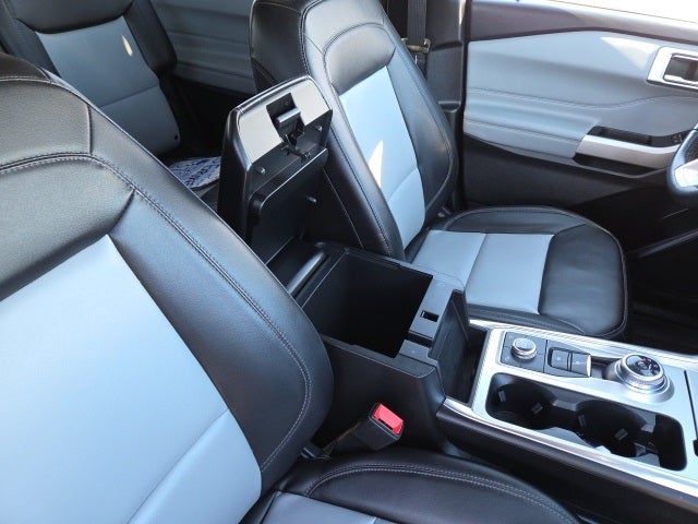 2023 Ford Explorer XLT 202A Sport