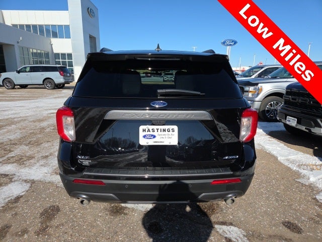2023 Ford Explorer XLT 202A Sport