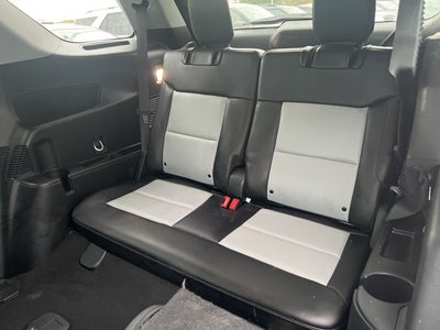 2023 Ford Explorer XLT 202A Sport