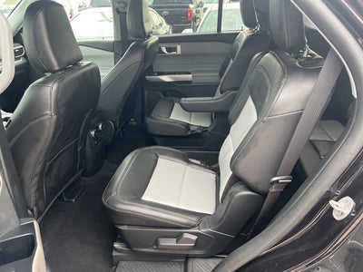 2023 Ford Explorer XLT 202A Sport