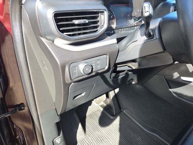 2022 Ford Explorer XLT 202A