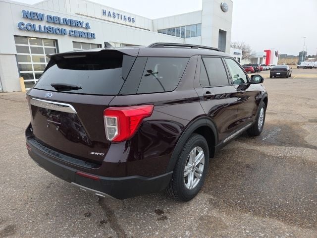 2022 Ford Explorer XLT 202A