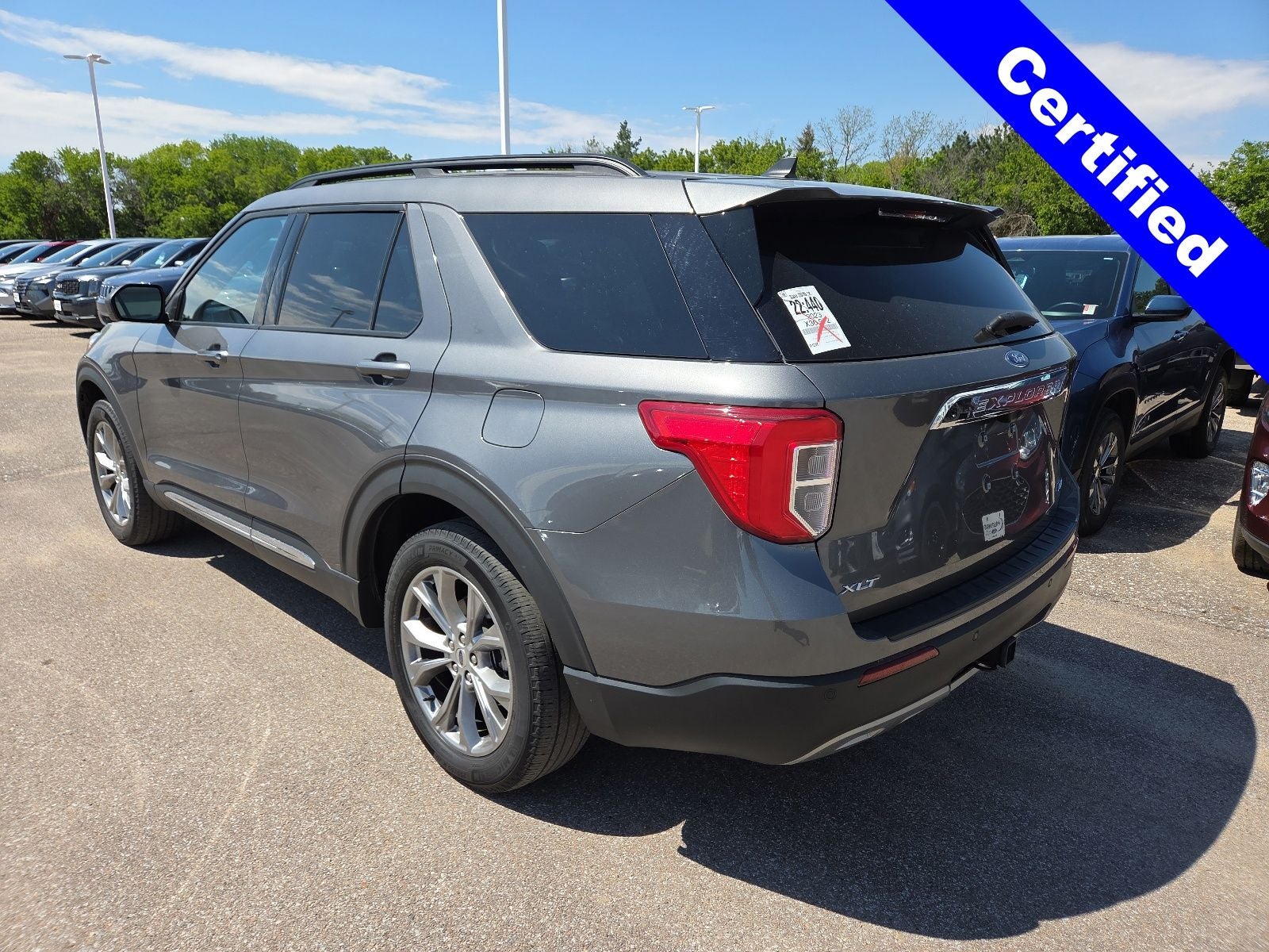 2023 Ford Explorer XLT 202A